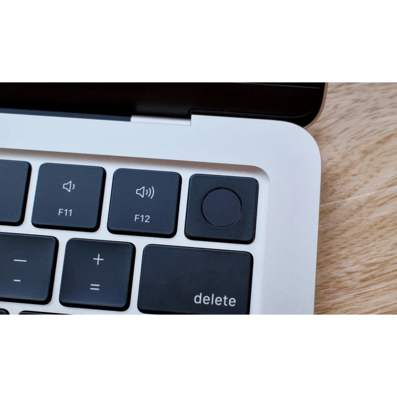 MacBook Air MRXQ3 2024 LLA-M3-8GB RAM-256GB SSD